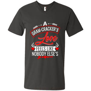 A Gram-Cracker’s Love Feels like nobody else’s Mother’ Day - Men's V-Neck